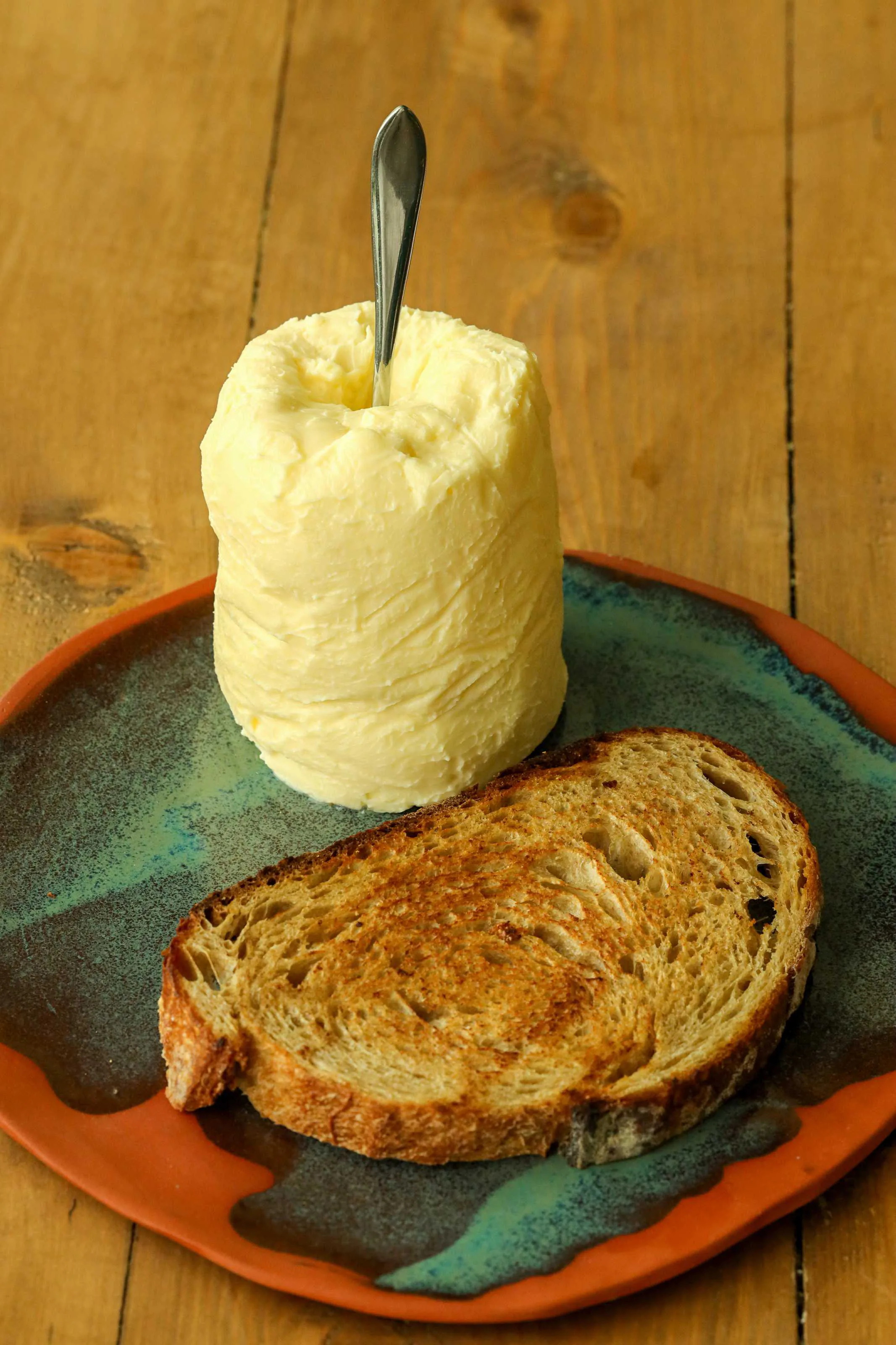 Genel İnek Sütünden Tereyağı