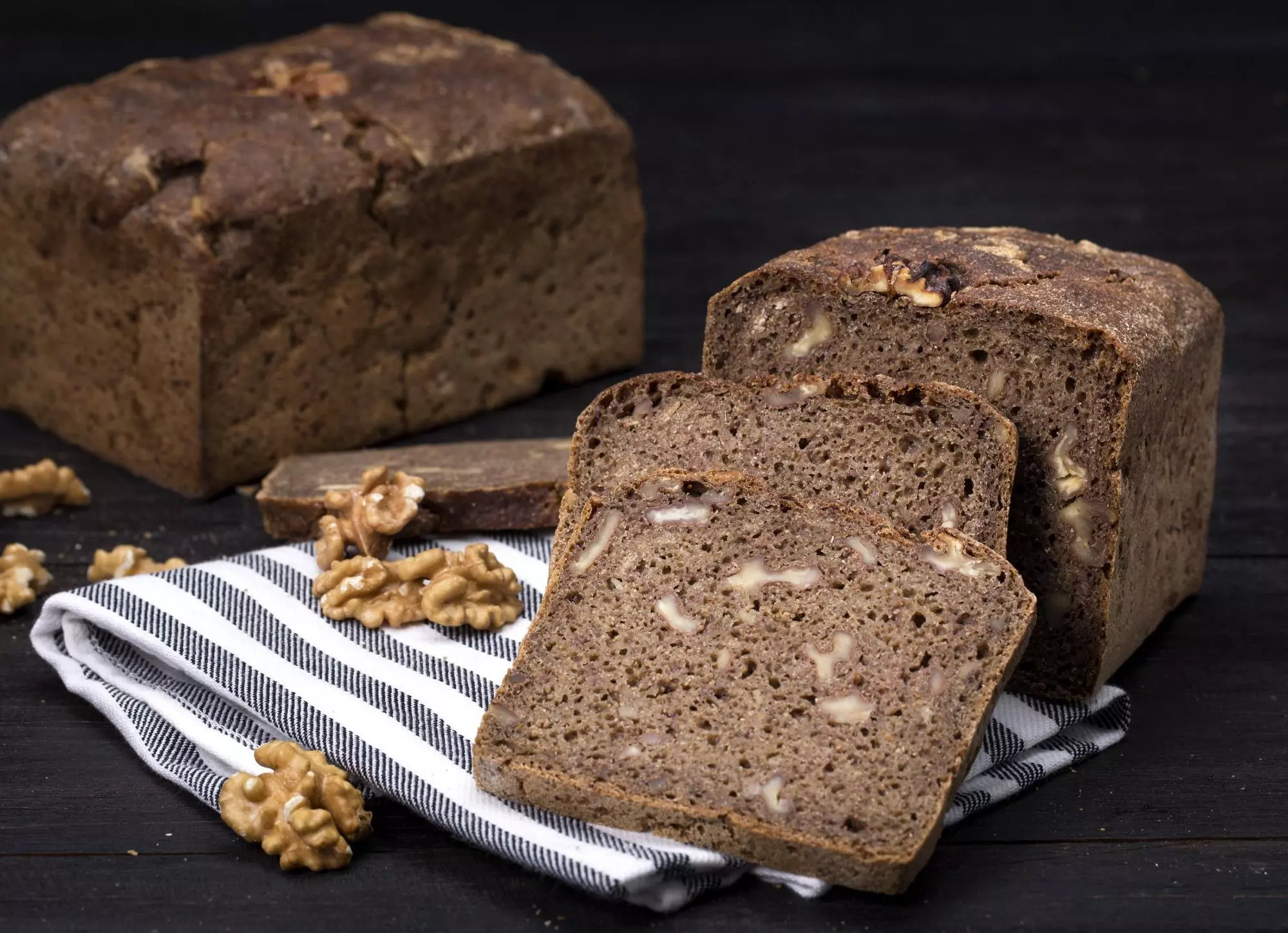 Genel 240 Derece Cevizli Çavdar Ekmeği - nebyandogal®