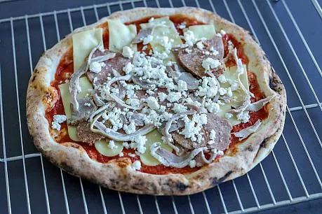 Genel Nebyan NeoNappo Pizza